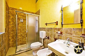 Hollywood Inn Palermo Rooms