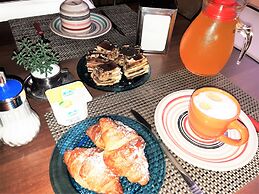 Hollywood Inn Palermo Rooms