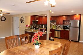 Quiet Clean and Comfortable Room