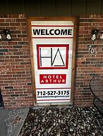 Hotel Arthur by OYO Glenwood Hwy 34