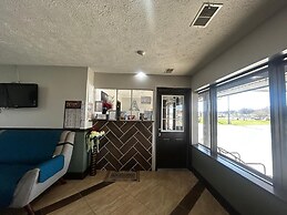 Hotel Arthur by OYO Glenwood Hwy 34