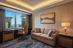 Hilton Manila Newport World Resorts