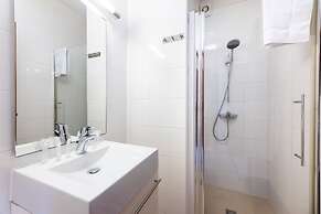 Spanish Water Apartments