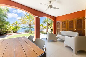 Spanish Water Apartments