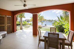 Spanish Water Apartments