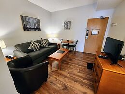 Sunset Mountain Inn and Spa