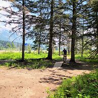 Sunset Mountain Inn and Spa