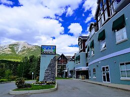 Sunset Mountain Inn and Spa