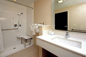 Fairfield Inn & Suites by Marriott Raleigh Capital Blvd./I-540