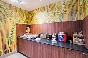 Fairfield Inn & Suites by Marriott St Petersburg North