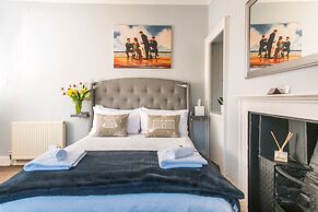 The Henry Guest House