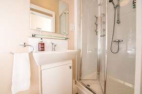 The Henry Guest House