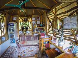 Chelle's Guest House and Backpackers - Hostel