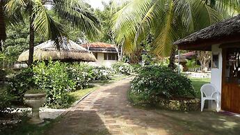 Chelle's Guest House and Backpackers - Hostel