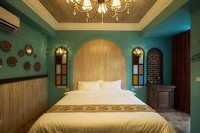 J.T World FunTrip B&B