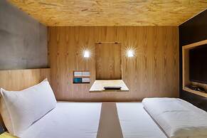 J.T World FunTrip B&B