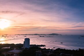 Arize Hotel Sri Racha