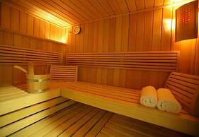 Arize Hotel Sri Racha