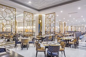 Melia Vinpearl Nha Trang Empire