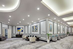 Melia Vinpearl Nha Trang Empire