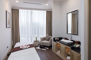 Melia Vinpearl Nha Trang Empire