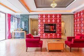 Vogue Boutique Motel