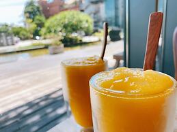 Vogue Boutique Motel