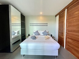 Baan Saint Tropez Villas Kata Beach