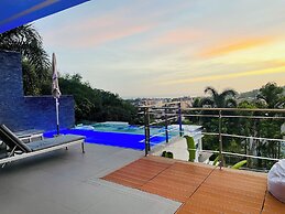 Baan Saint Tropez Villas Kata Beach