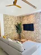 Baan Saint Tropez Villas Kata Beach