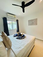 Baan Saint Tropez Villas Kata Beach