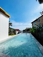Baan Saint Tropez Villas Kata Beach