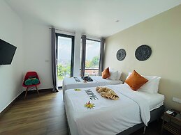 Baan Saint Tropez Villas Kata Beach