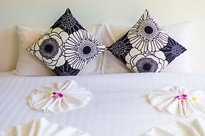 Baan Saint Tropez Villas Kata Beach