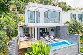 Baan Saint Tropez Villas Kata Beach