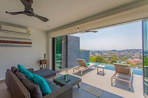 Baan Saint Tropez Villas Kata Beach