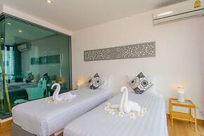 Baan Saint Tropez Villas Kata Beach