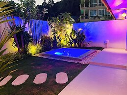 Baan Saint Tropez Villas Kata Beach