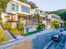 Baan Saint Tropez Villas Kata Beach