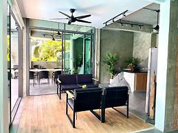 Baan Saint Tropez Villas Kata Beach