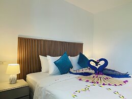 Baan Saint Tropez Villas Kata Beach