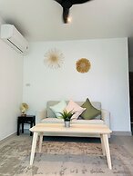 Baan Saint Tropez Villas Kata Beach