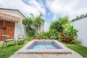 Baan Saint Tropez Villas Kata Beach