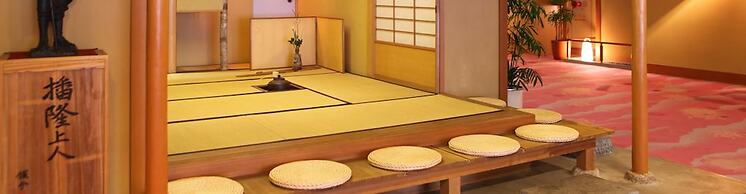 Shirafune Grand Hotel