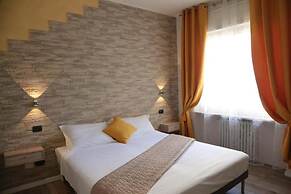 Aurelia Rooms