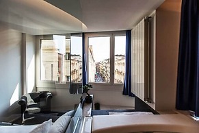 The Boutique Napoli Suite