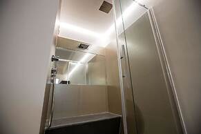 The Boutique Napoli Suite