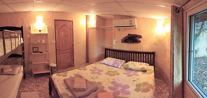 Baandin Chiewlarn Resort