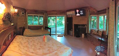 Baandin Chiewlarn Resort