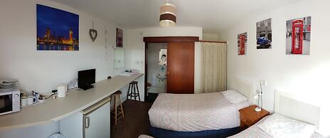 Chelford Guesthouse